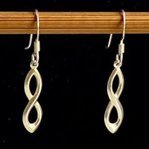AIL# Sterling 925 Silver Dangles by LA Gem